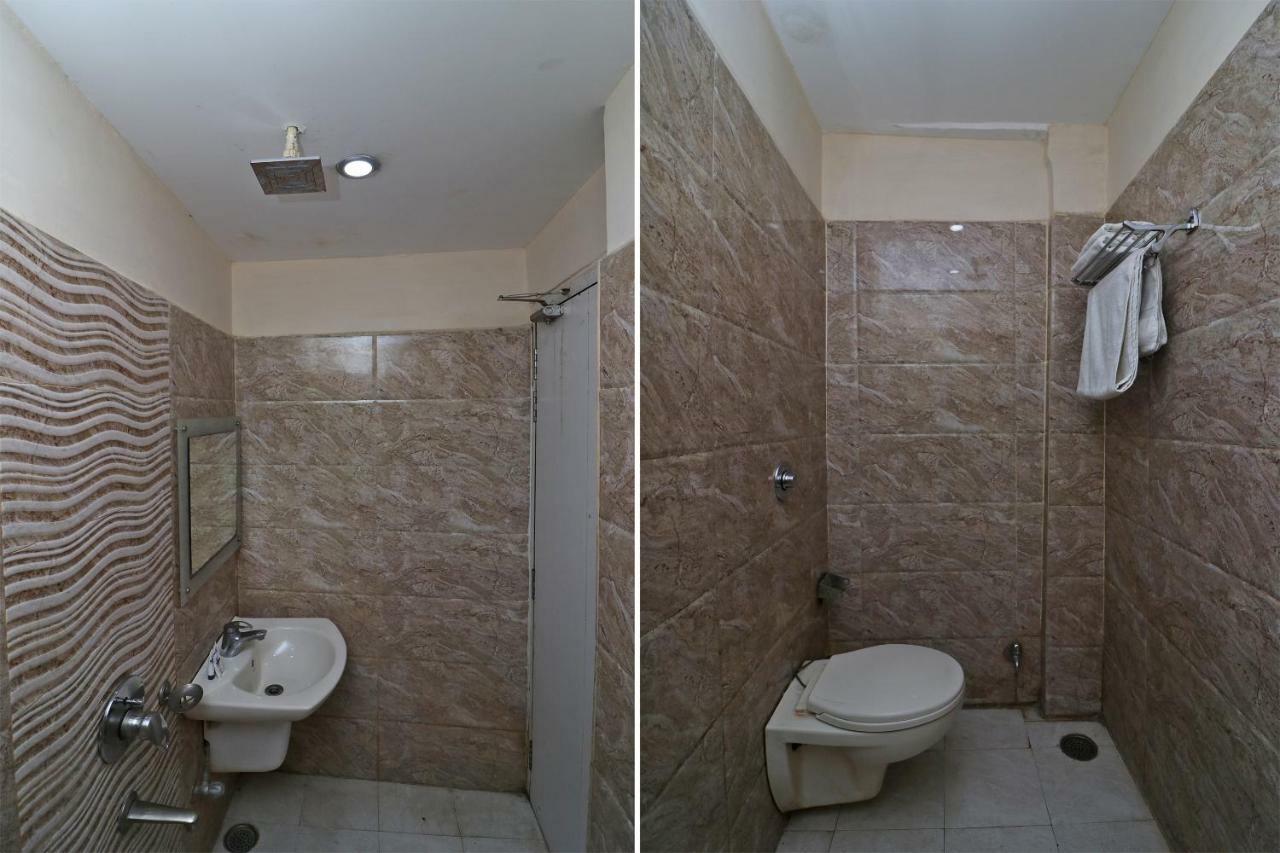 Hotel Mandiram Prayagraj Room photo